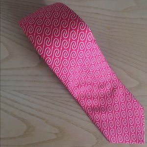 Vineyard Vines 100% Silk Necktie